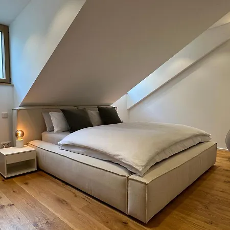 Truly - Direkt Am Rathausplatz, Dachterrasse Mit Blick Auf Perlachturm, Garage, Fahrstuhl * Augsburg