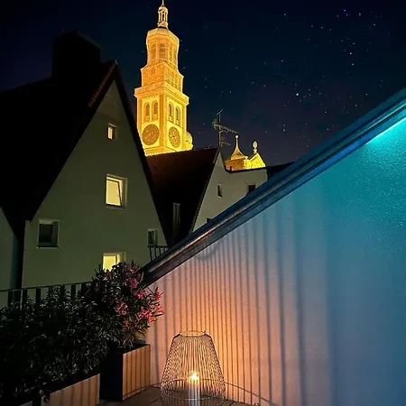 Apartment Truly - Direkt Am Rathausplatz, Dachterrasse Mit Blick Auf Perlachturm, Garage, Fahrstuhl *